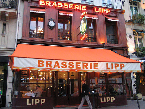 madame-brasserie-face-to-face-with-history-ifdm